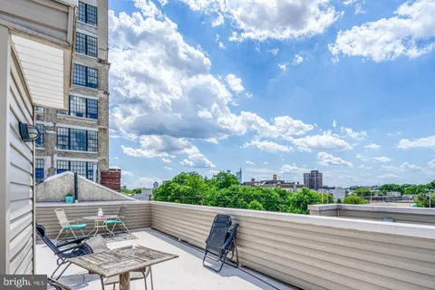 $1,925 | 1431 North 5th Street, Unit 2, Philadelphia, PA 19122