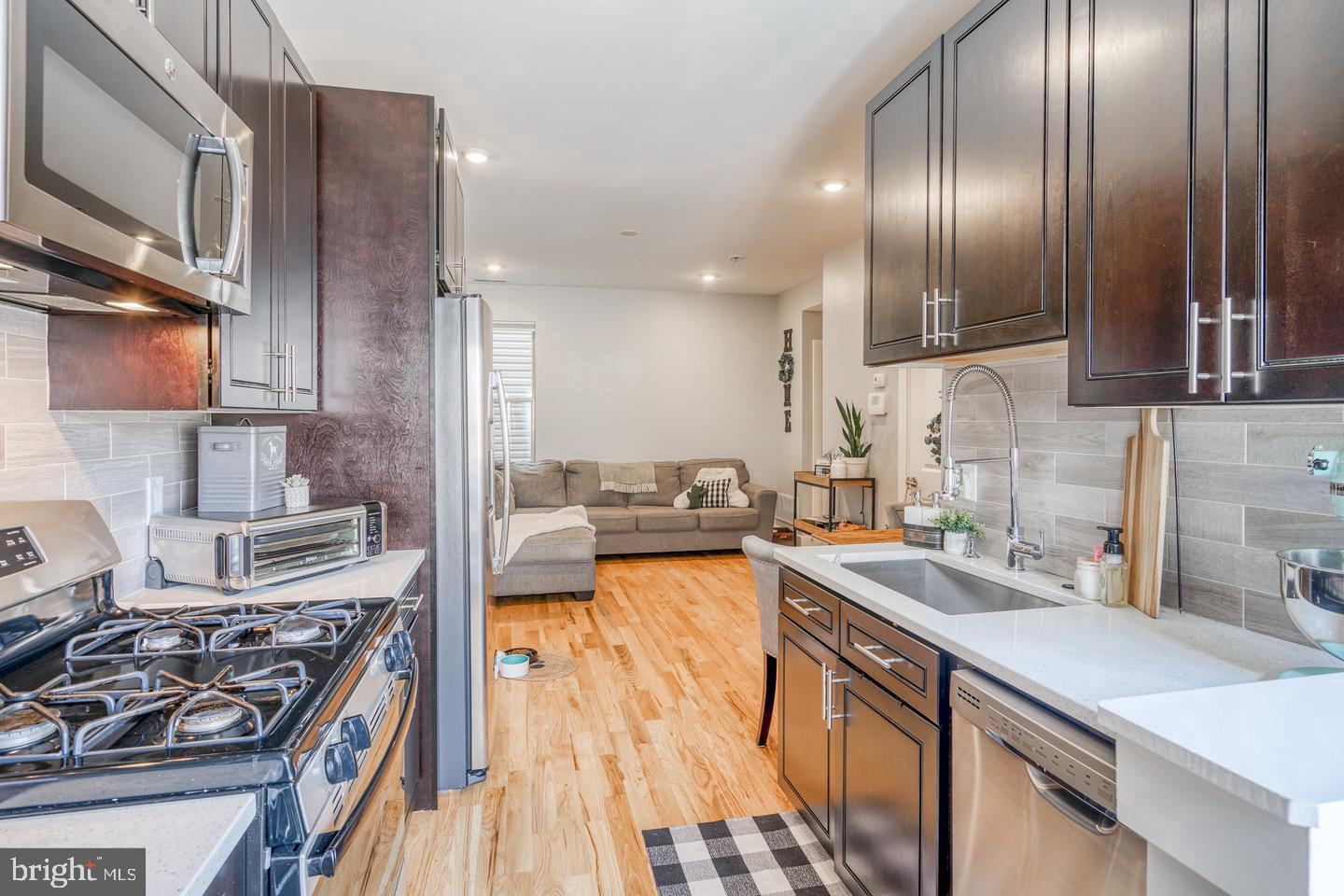 1431 North 5th Street, Unit 2 Philadelphia, PA 19122 - Photo 7 of 20