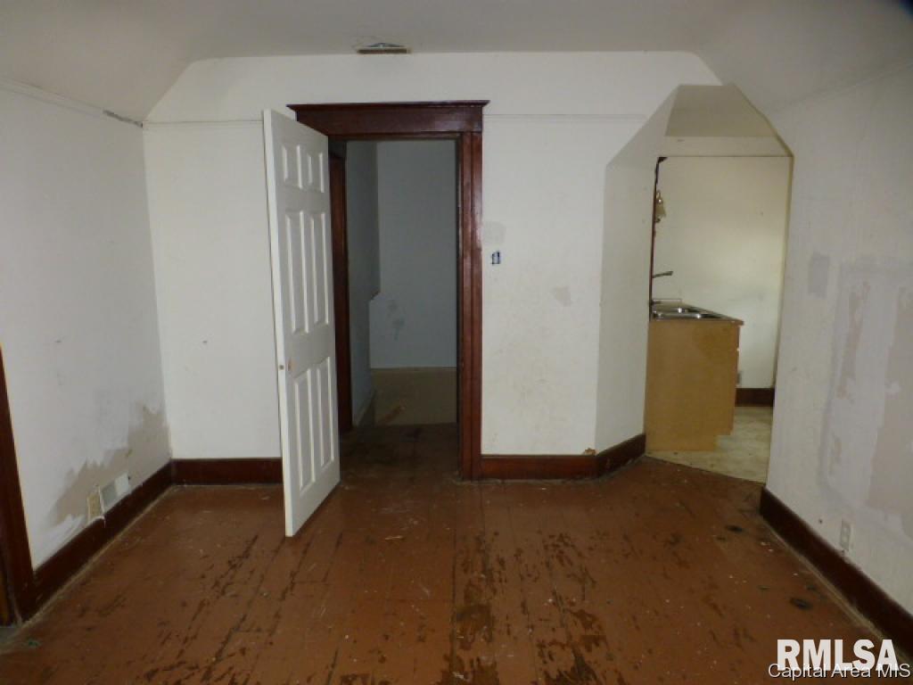 105 West Allen Street Springfield, IL 62704 - Photo 14 of 23 Gallery Image 14