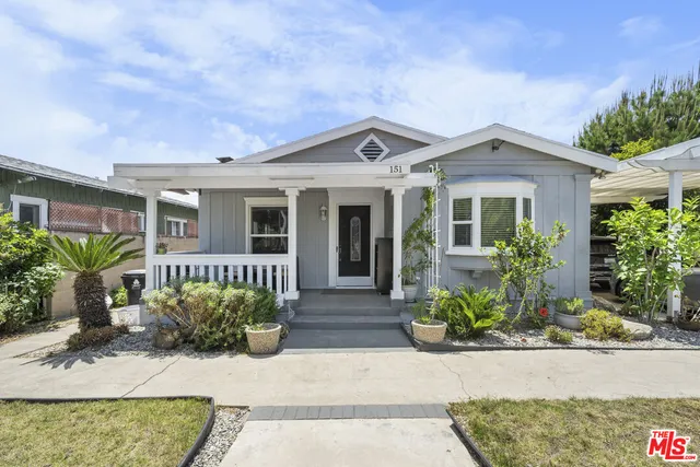 $1,539,000 | 151 North Harvard Boulevard, Los Angeles, CA 90004