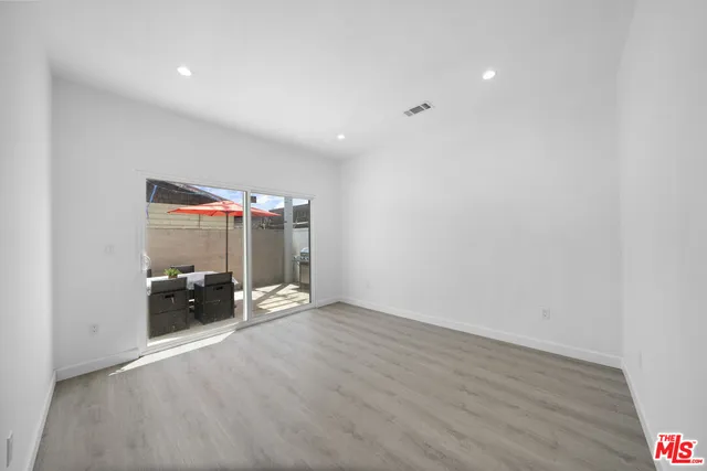 $1,539,000 | 151 North Harvard Boulevard, Los Angeles, CA 90004