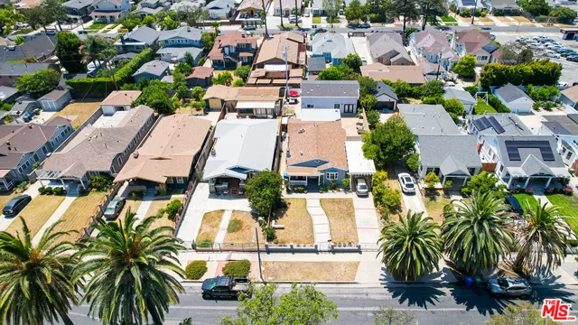 $1,539,000 | 151 North Harvard Boulevard, Los Angeles, CA 90004