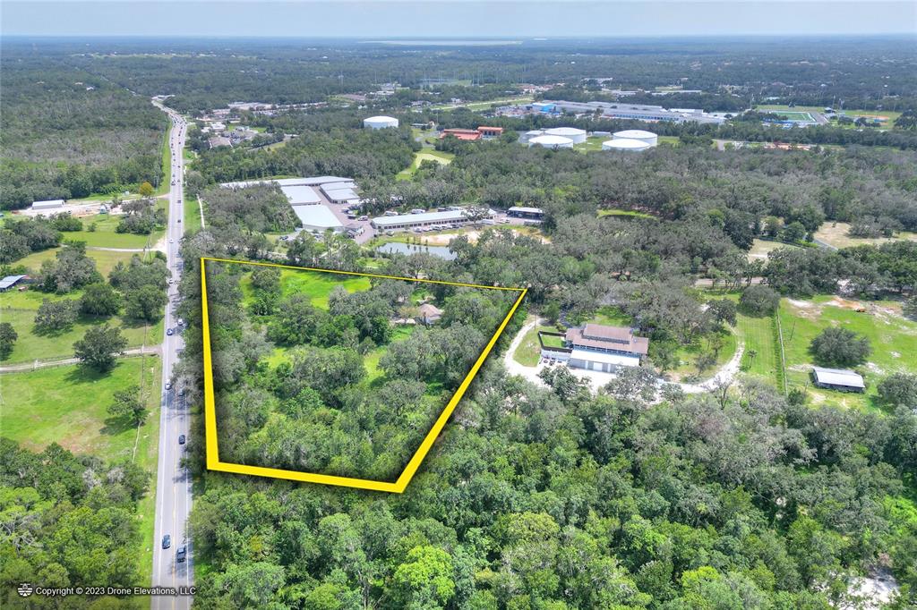 5226 Lithia Springs Road Lithia, FL 33547 - Photo 4 of 6