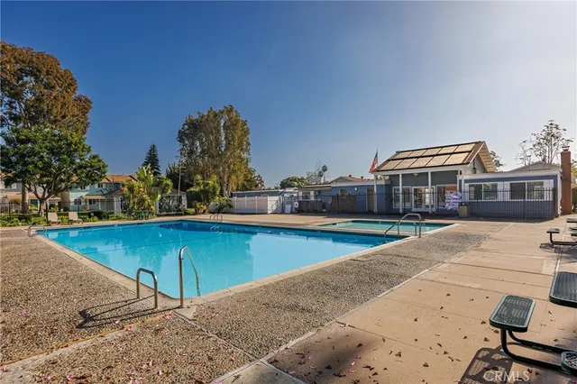 $2,500 | 10220 Holburn Drive, Huntington Beach, CA 92646