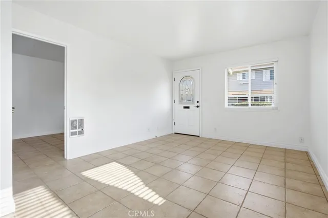 $2,500 | 10220 Holburn Drive, Huntington Beach, CA 92646