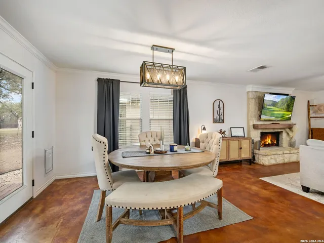 $415,000 | 786 Deep Water Drive, Spring Branch, TX 78070