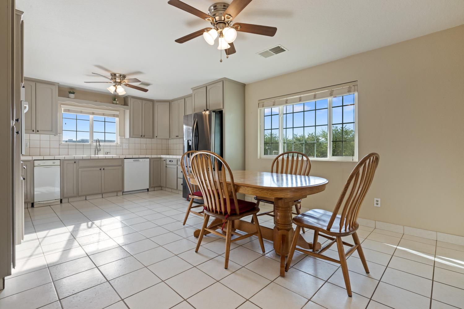 16682 Steinegul Road Escalon, CA 95320 - Photo 8 of 62