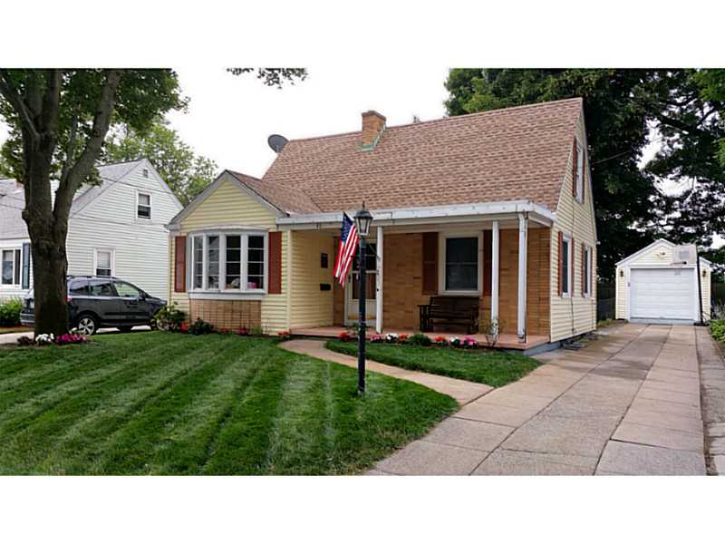 40 Bridgton Road Cranston, RI 02910 - Photo 2 of 13 Exterior Front.