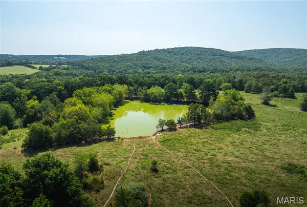 $2,944,000 | 9556 Madison 535, Fredericktown, MO 63645