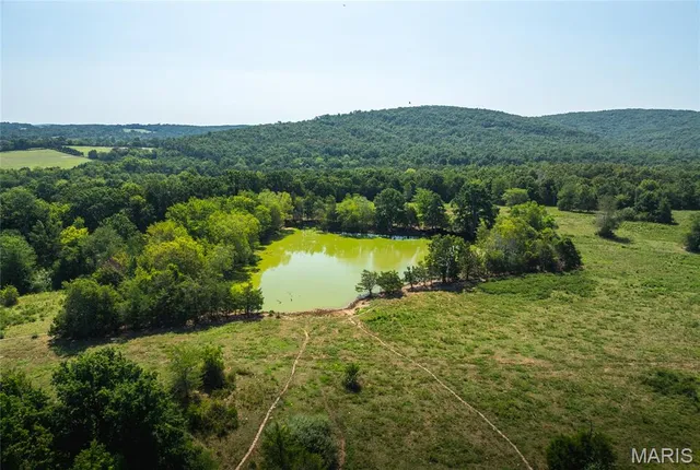 $2,944,000 | 9556 Madison 535, Fredericktown, MO 63645