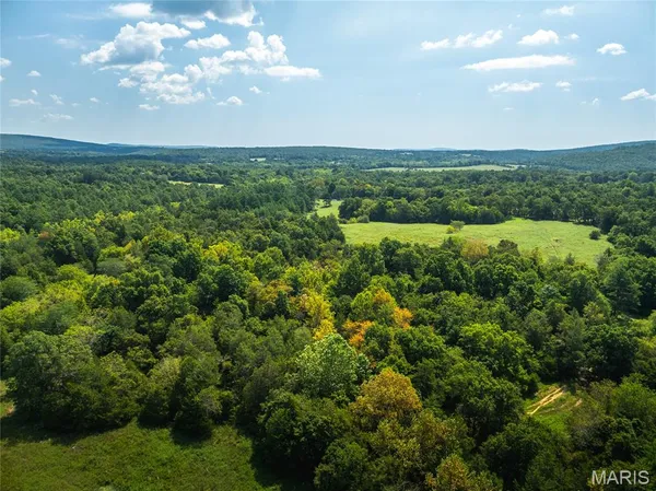 $2,944,000 | 9556 Madison 535, Fredericktown, MO 63645