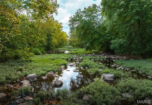 $2,944,000 | 9556 Madison 535, Fredericktown, MO 63645