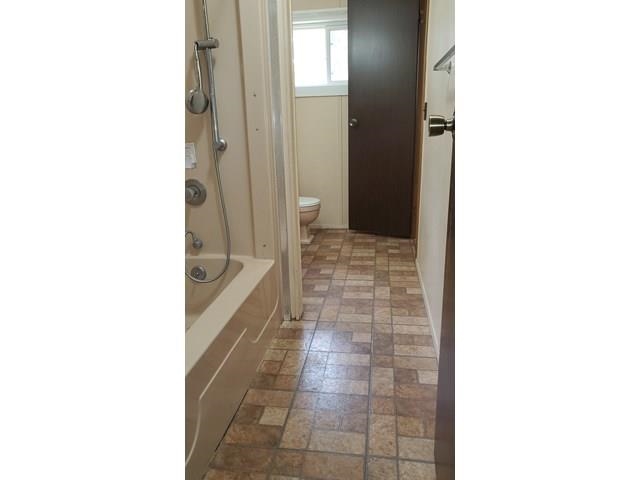 502 South Broad Street Harrison, MI 48625 - Photo 19 of 41 1940628-de21ff9a-2472-4cf6-b458-816937831983.JPG