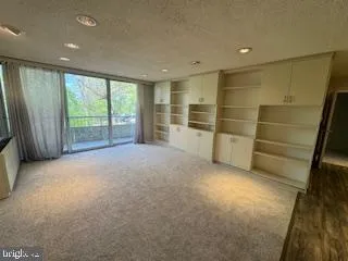 $2,200 | 100 West Avenue, Unit 118S, Jenkintown, PA 19046