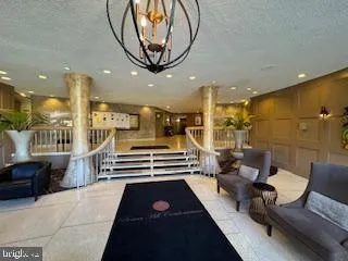 $2,200 | 100 West Avenue, Unit 118S, Jenkintown, PA 19046