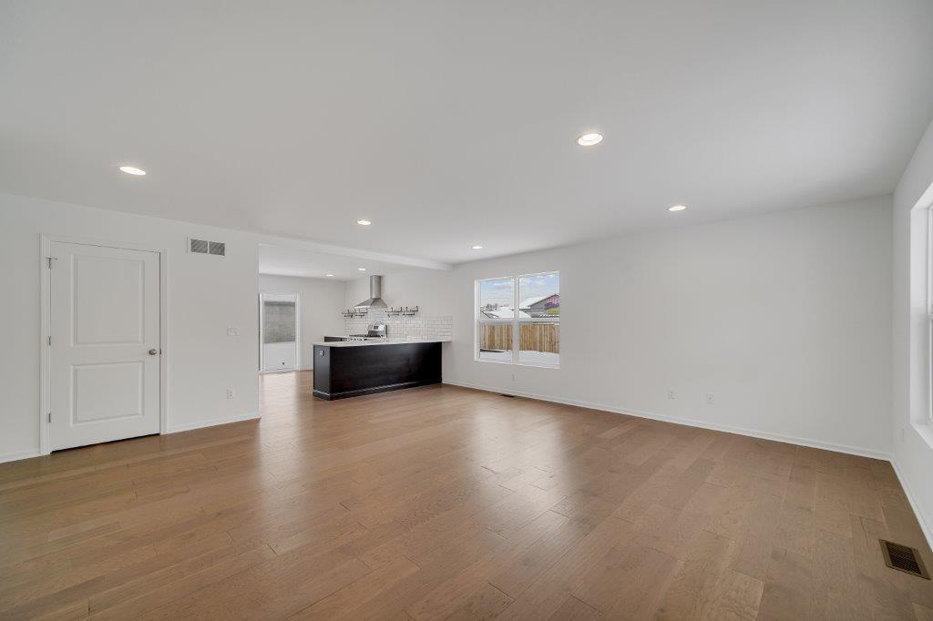 605 East Monitor Street Crown Point, IN 46307 - Photo 12 of 28 1024x682