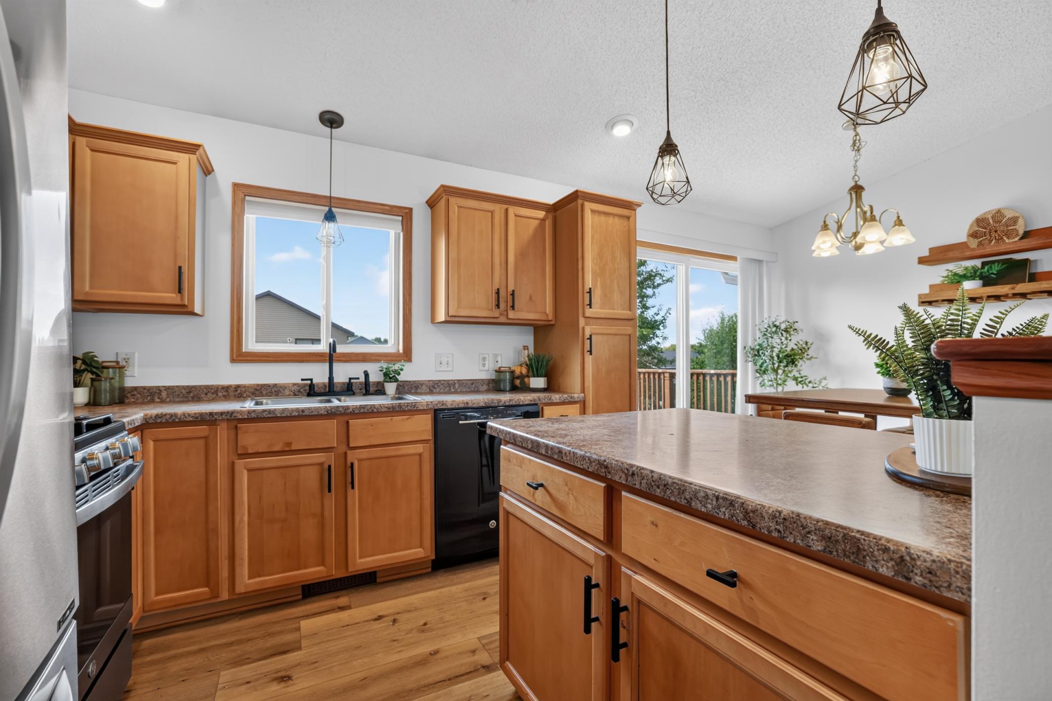 5852 Excalibur Court Northwest Rochester, MN 55901 - Photo 17 of 45 Gallery Image 17