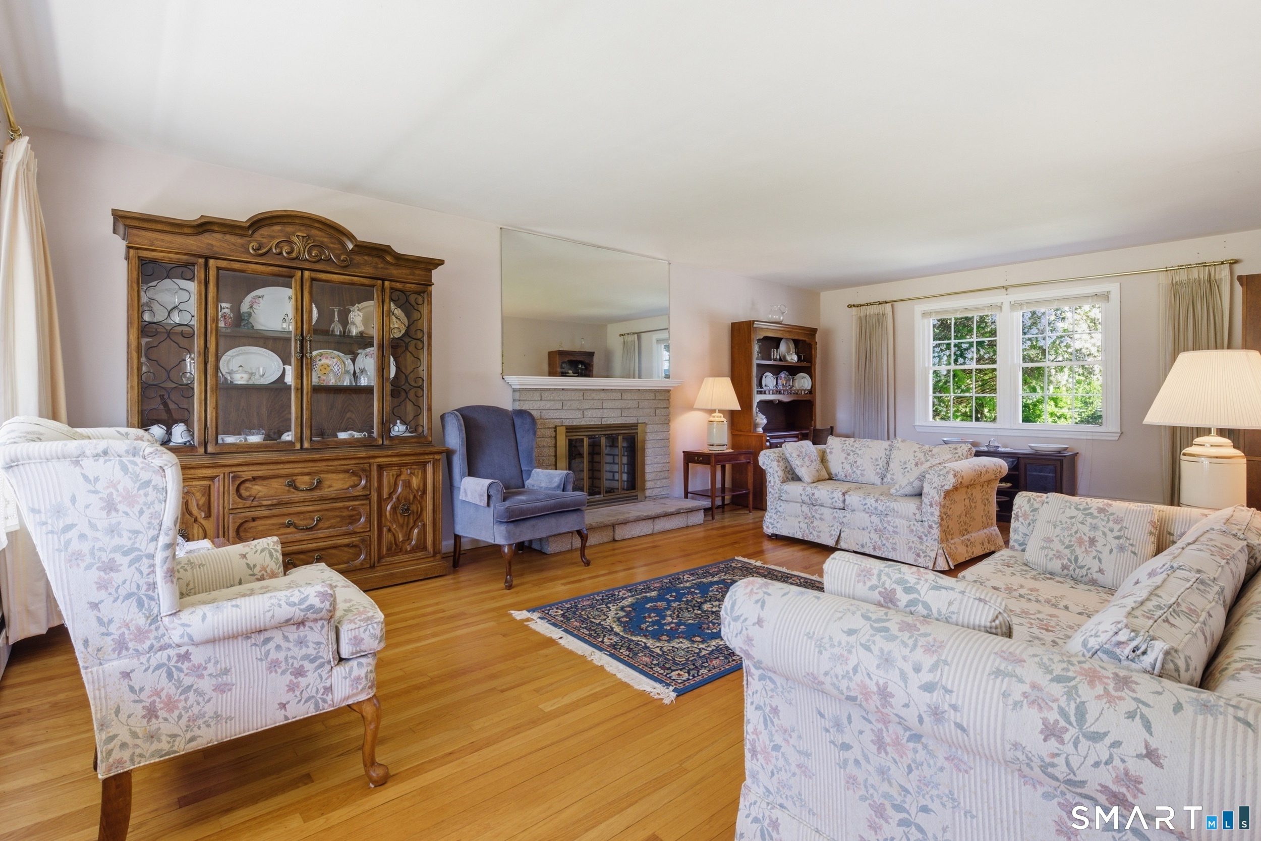 19 Zephyr Road Trumbull, CT 06611 - Photo 14 of 36