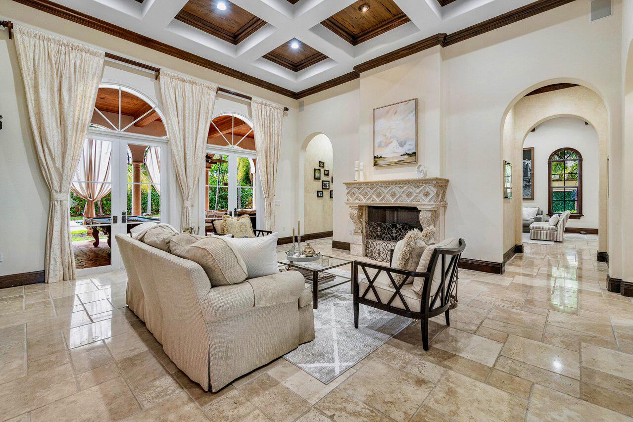 1191 Banyan Road Boca Raton, FL 33432 - Photo 7 of 55 006-1191BanyanRoad-BocaRaton-FL-33432-SM