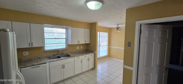 $2,000 | 2314 Oakdale Drive East, Orange Park, FL 32073