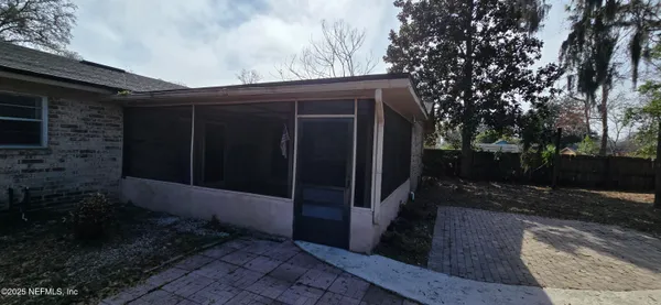 $2,000 | 2314 Oakdale Drive East, Orange Park, FL 32073