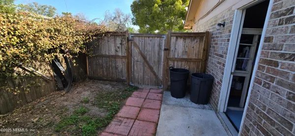 $2,000 | 2314 Oakdale Drive East, Orange Park, FL 32073