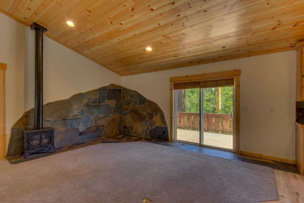 10541 Red Fir Road Truckee, CA 96161 - Photo 2 of 14 Gallery Image 2