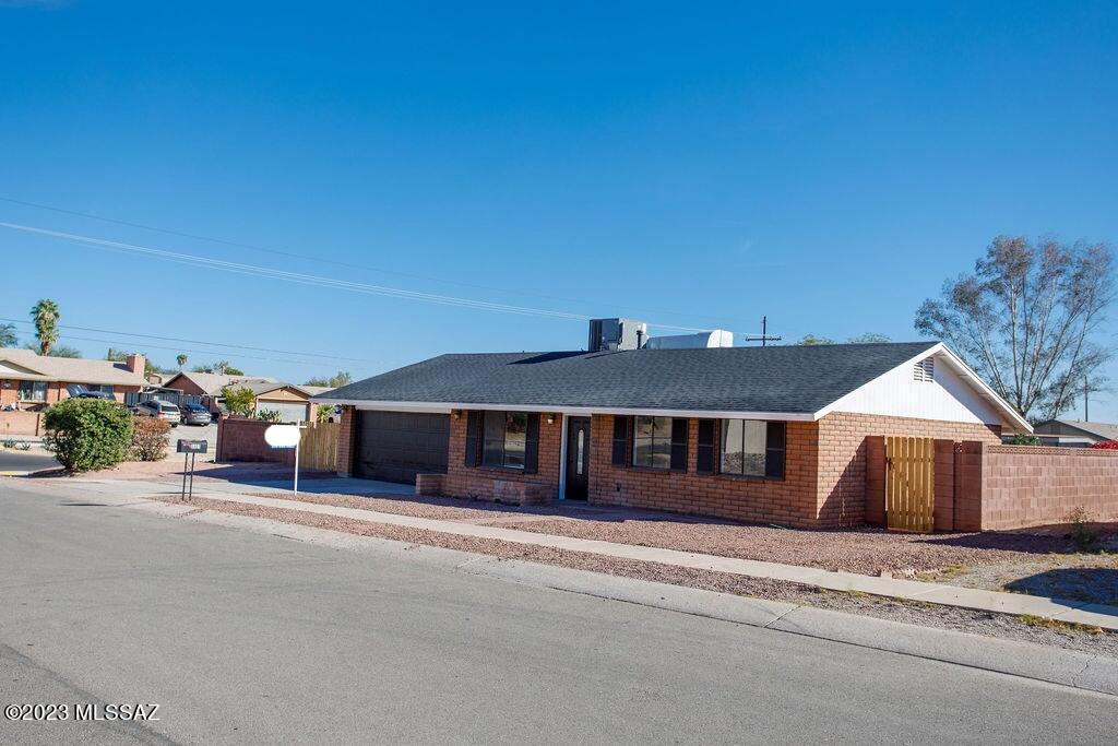 3401 West Green Ridge Drive Tucson, AZ 85741 - Photo 1 of 45