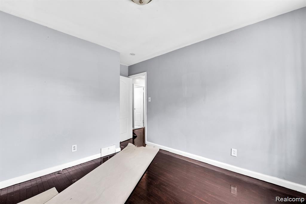 11303 Roxbury Street Detroit, MI 48224 - Photo 15 of 25 Gallery Image 15