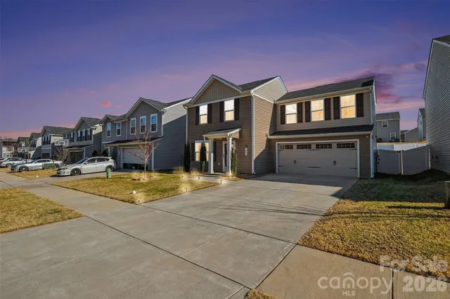 a view of a house with entertaining space
