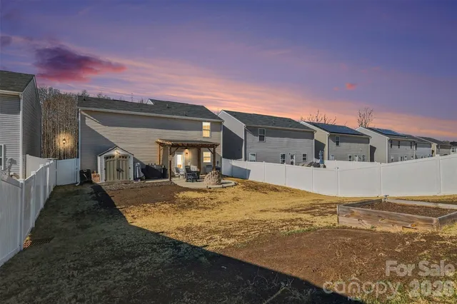 $385,000 | 6832 Ludell Lane, Charlotte, NC 28215