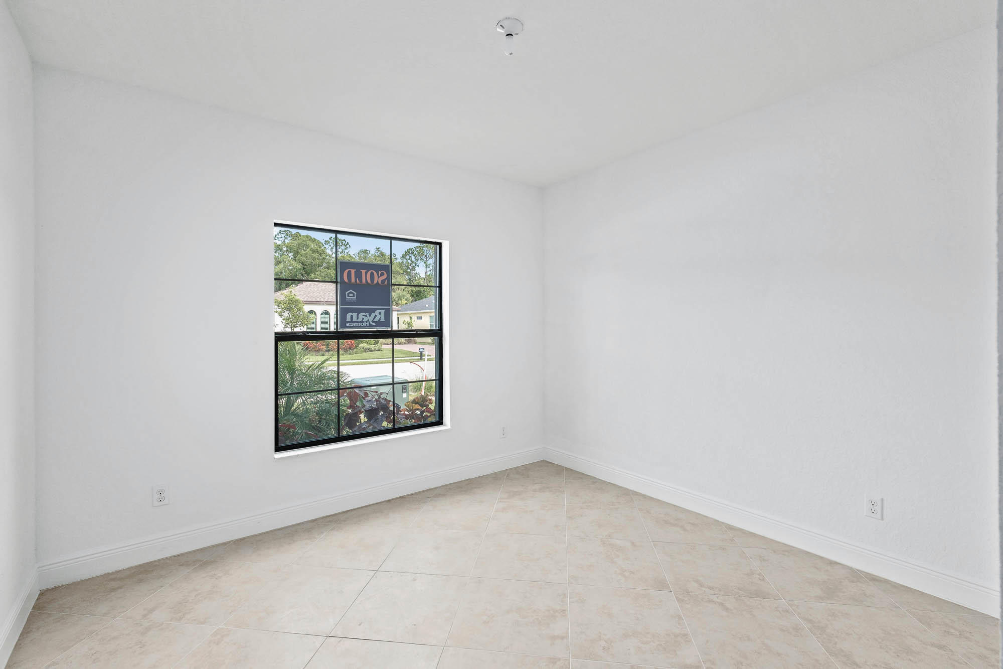 19654 Split Rail Run Loxahatchee, FL 33470 - Photo 16 of 25 Bedroom #2