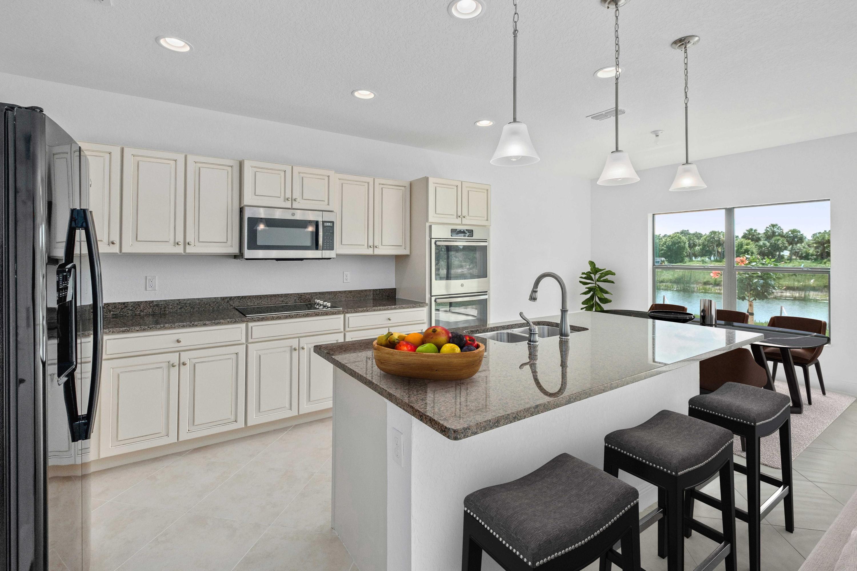 19654 Split Rail Run Loxahatchee, FL 33470 - Photo 4 of 25 Kitchen