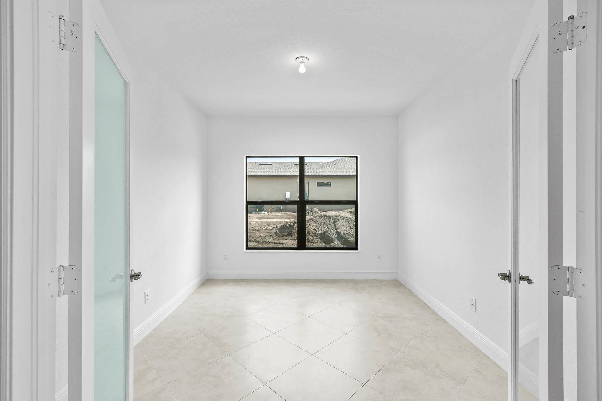 19654 Split Rail Run Loxahatchee, FL 33470 - Photo 10 of 25 Study