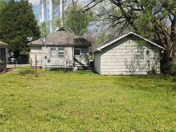 $46,000 | 424 East 21st Street, Pittsburg, KS 66762