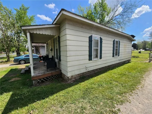 $46,000 | 424 East 21st Street, Pittsburg, KS 66762