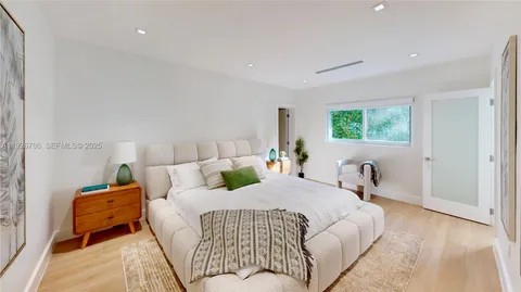 $2,950,000 | 6011 Maynada Street, Coral Gables, FL 33146