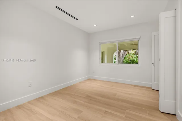 $2,950,000 | 6011 Maynada Street, Coral Gables, FL 33146