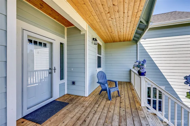 $574,950 | 7058 East Nightingale Street, Port Orchard, WA 98366