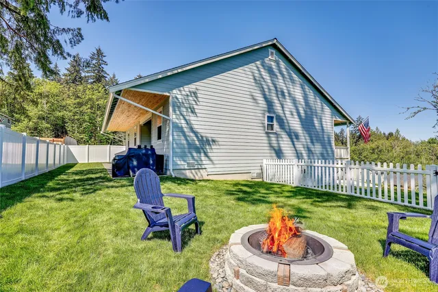 $574,950 | 7058 East Nightingale Street, Port Orchard, WA 98366