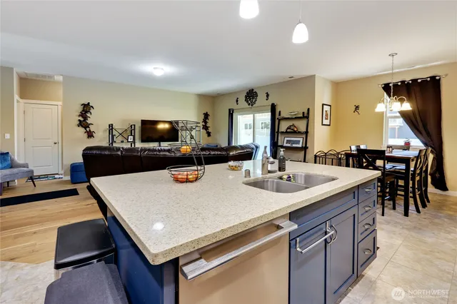 $574,950 | 7058 East Nightingale Street, Port Orchard, WA 98366