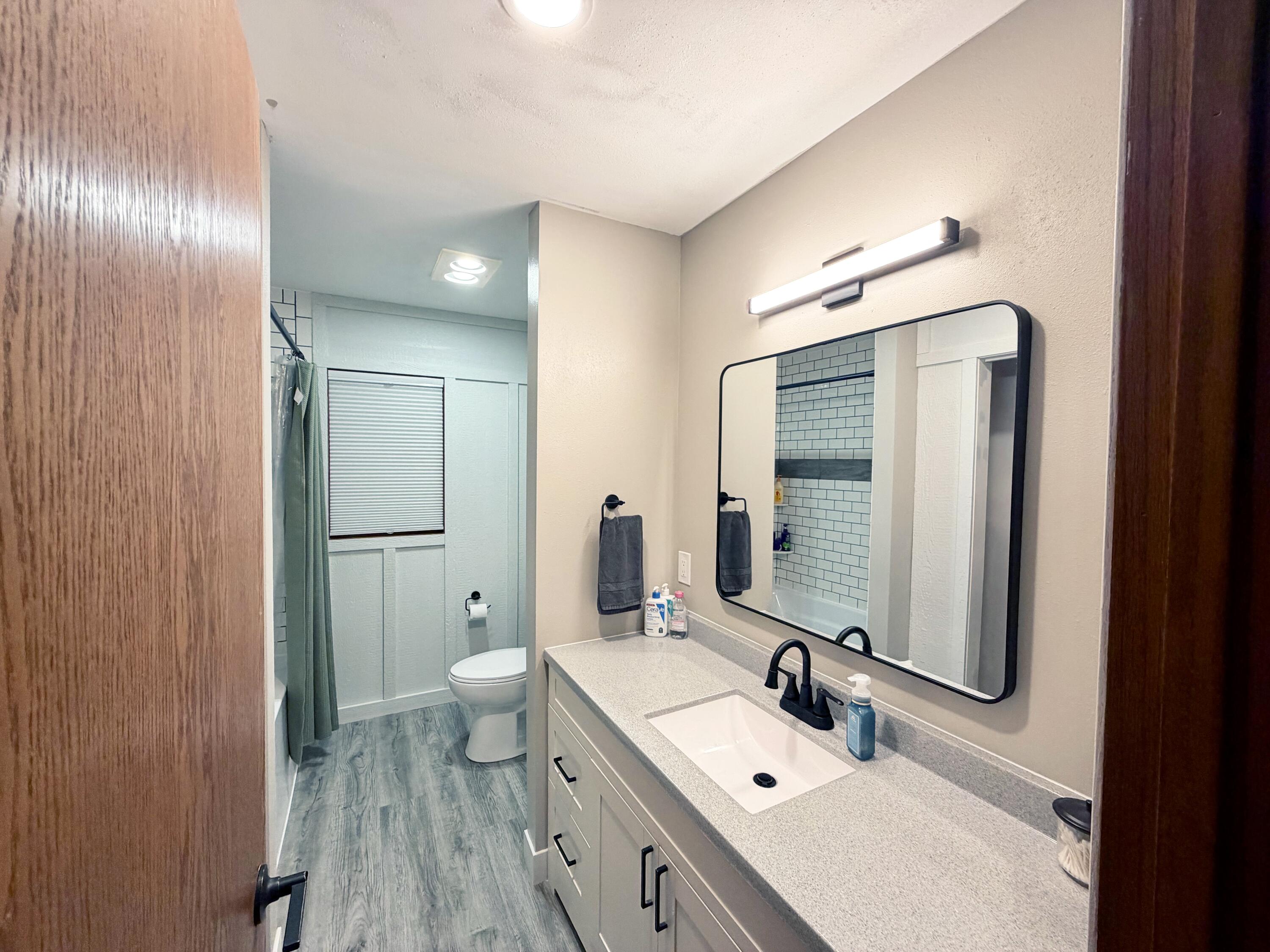 224 Ramsland Street Westby, WI 54667 - Photo 11 of 27 PicTapGo-2026-08-19-225349