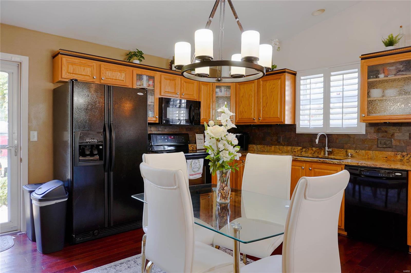 527 Eiler Road Belleville, IL 62223 - Photo 12 of 46 Gallery Image 12