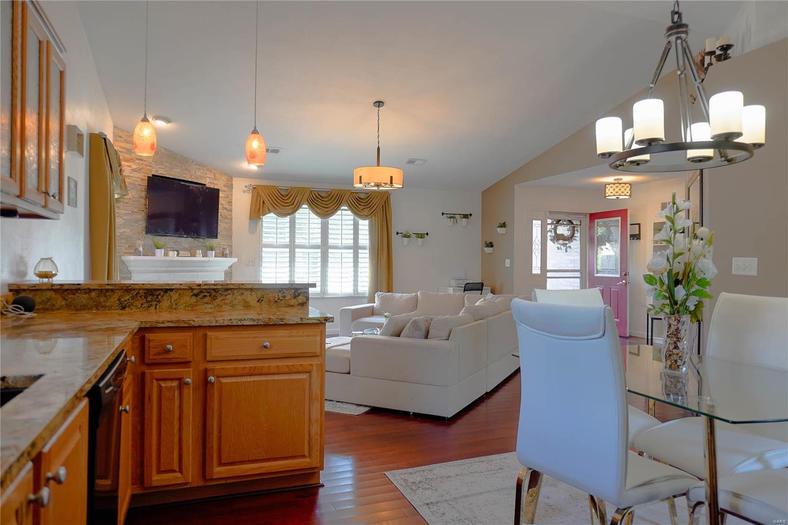 527 Eiler Road Belleville, IL 62223 - Photo 14 of 46 Gallery Image 14