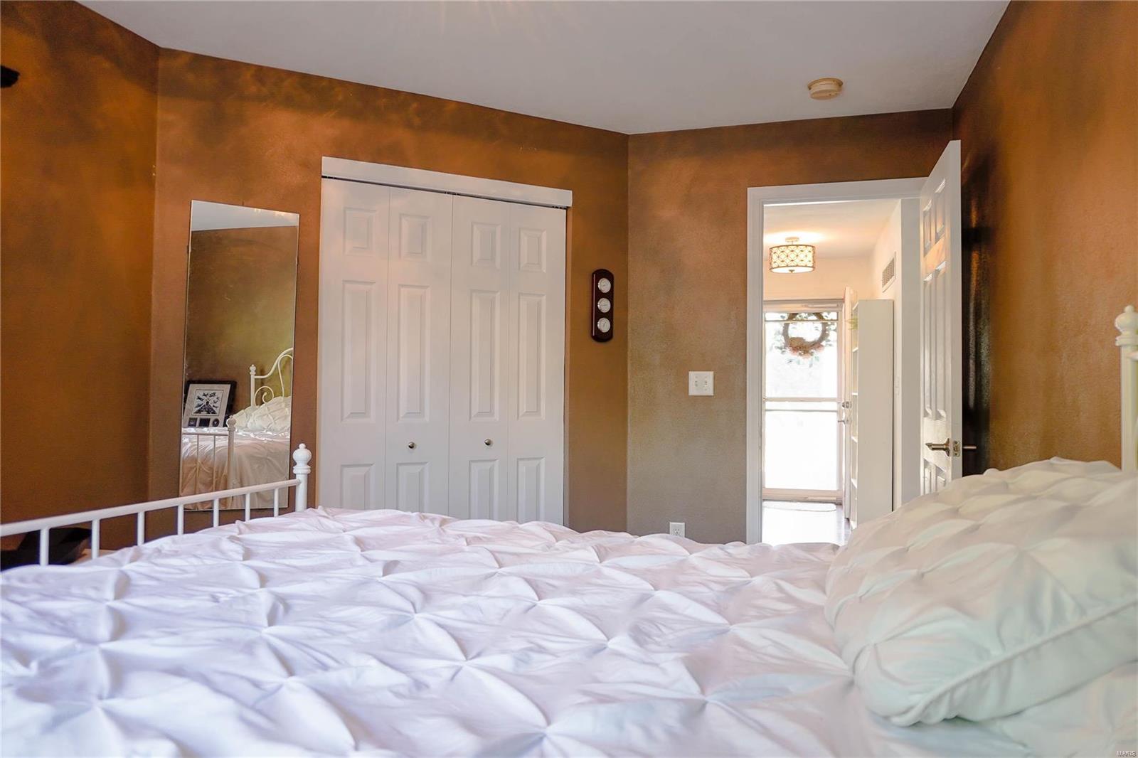 527 Eiler Road Belleville, IL 62223 - Photo 17 of 46 Gallery Image 17