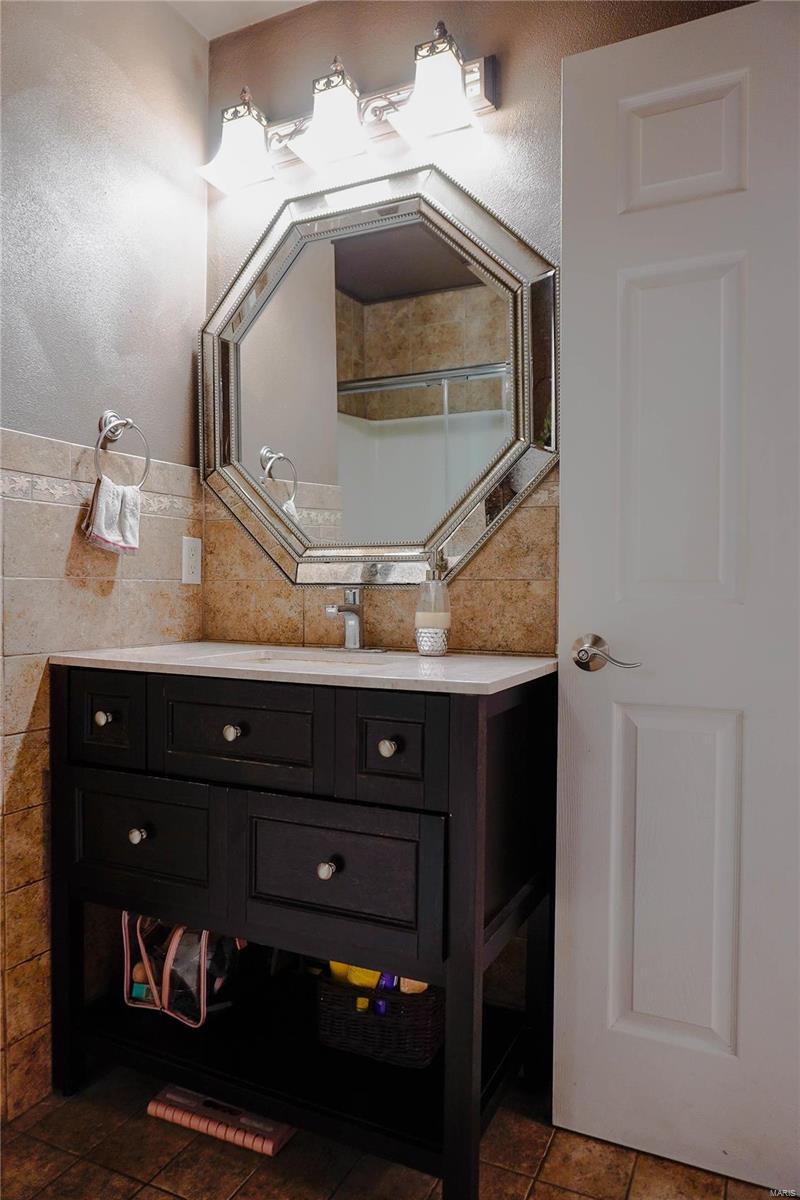 527 Eiler Road Belleville, IL 62223 - Photo 21 of 46 Gallery Image 21