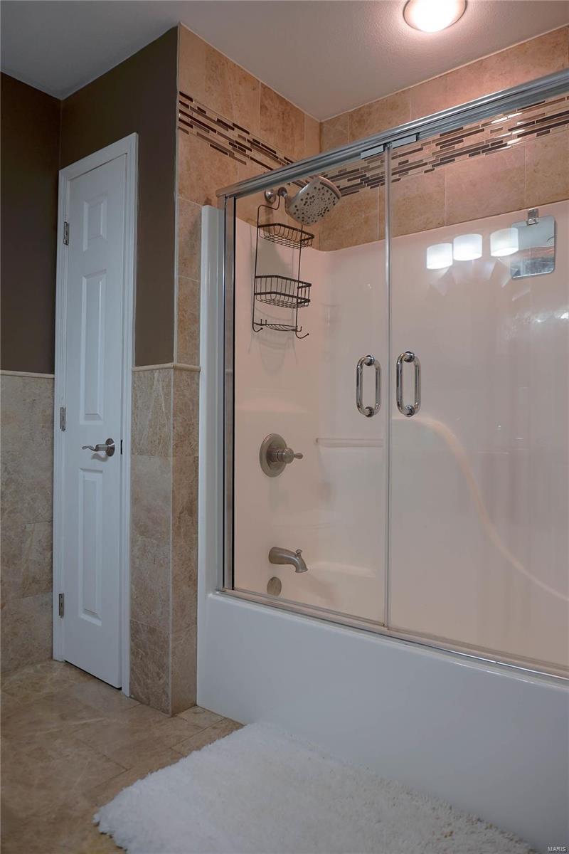 527 Eiler Road Belleville, IL 62223 - Photo 32 of 46 Gallery Image 32