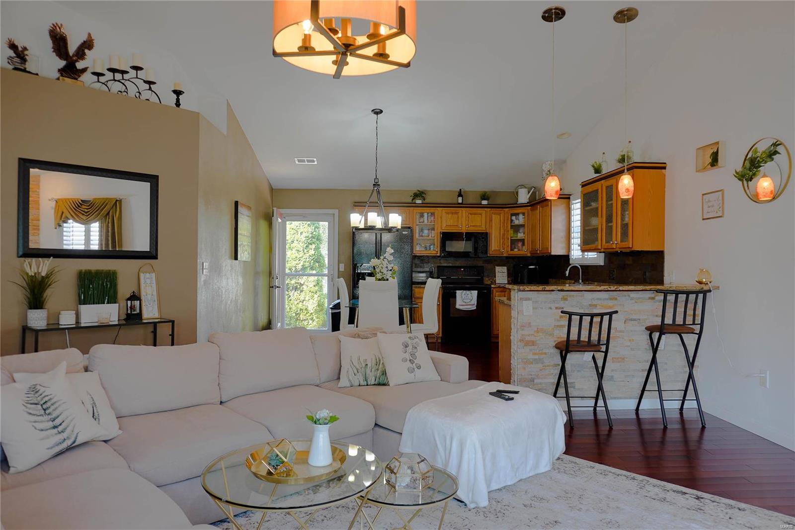 527 Eiler Road Belleville, IL 62223 - Photo 10 of 46 Gallery Image 10