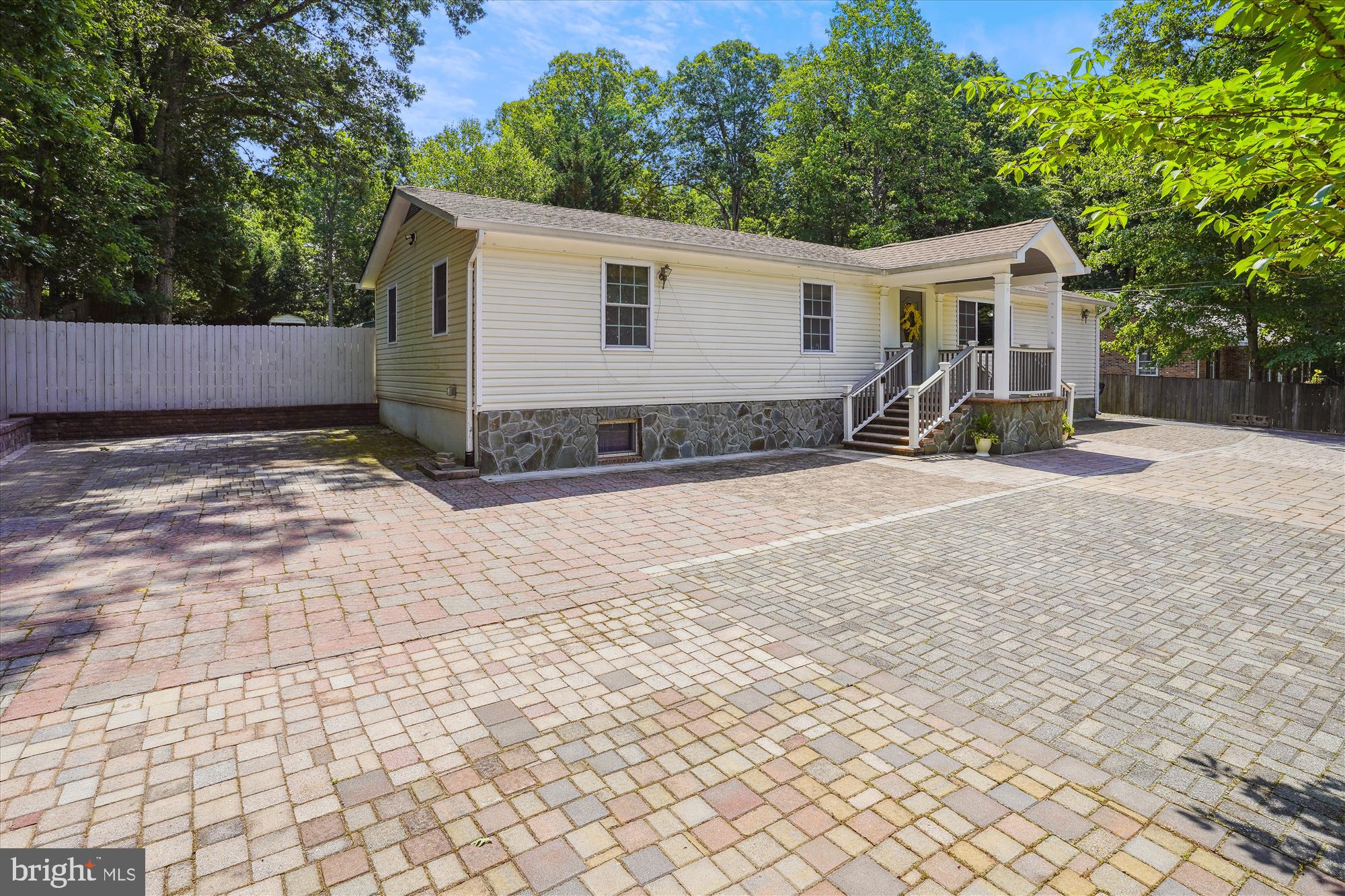 11617 Smithfield Road Manassas, VA 20112 - Photo 14 of 52 Enormous hardscaped area for parties and parking!