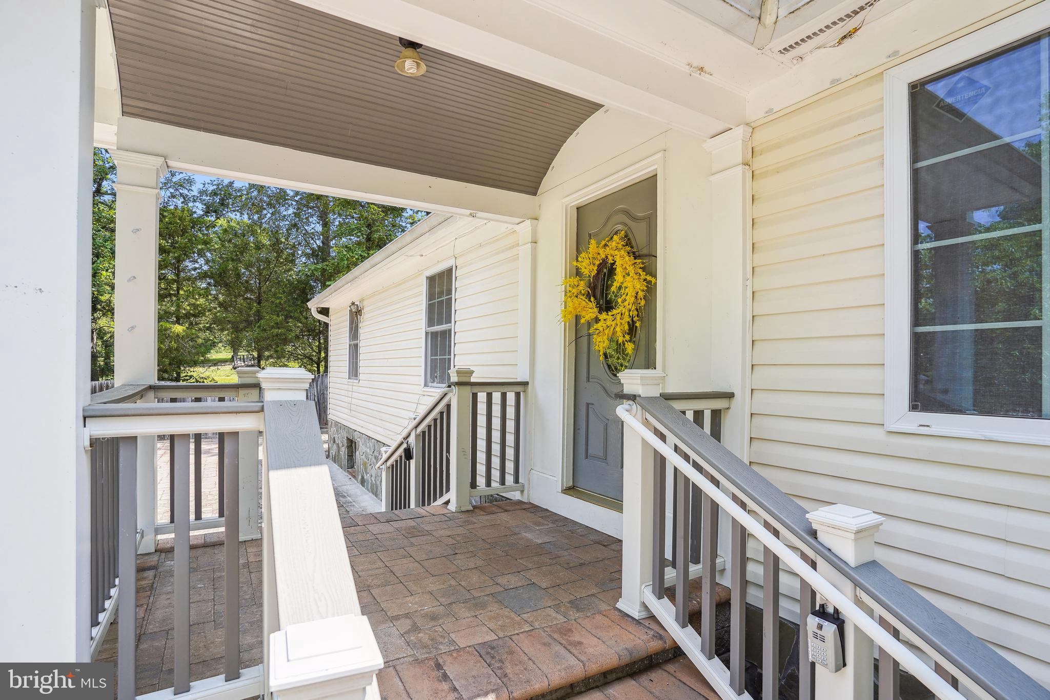 11617 Smithfield Road Manassas, VA 20112 - Photo 2 of 52 You'll lov eit here!